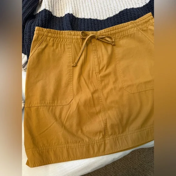 Anthropologie Mustard Drawstring Pocket Skirt - Women size L nwot - Picture 7 of 10